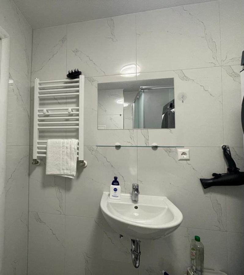 Erbacher Ferienwohnung 2 Erbach an der Danau Luaran gambar